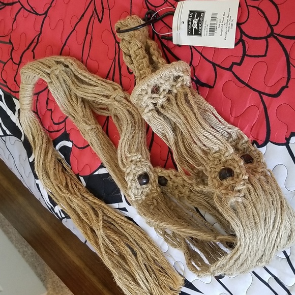 Macrame Plant Hanger - Picture 7 of 8